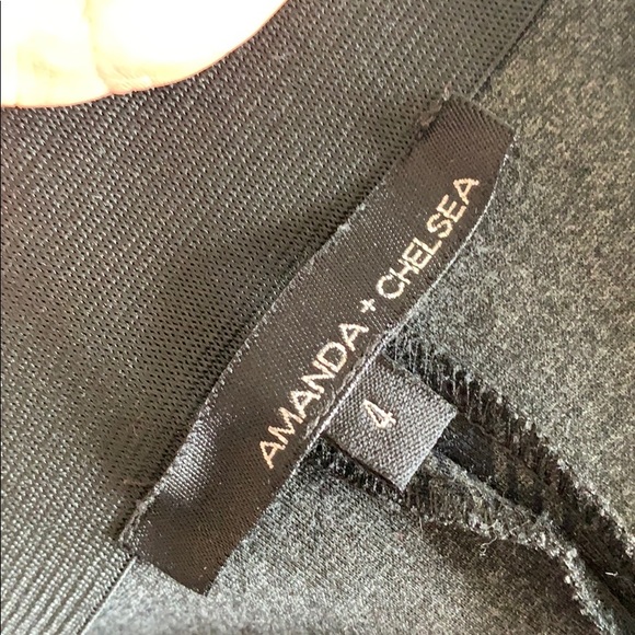 Blue plaid pencil skirt - Picture 2 of 3